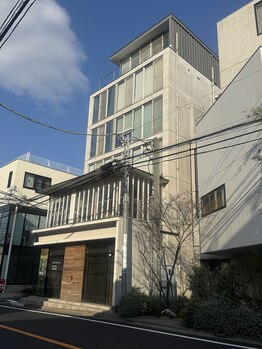 クリスタリオサーナエヌ 自由が丘(crystallo Sana N)/サロンの外観です(昼間の様子)