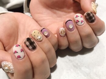 アース コアフュールボーテ 新潟中野山店 (EARTH Coiffure beaute')/ＰＯＰ！ネイル ￥8500