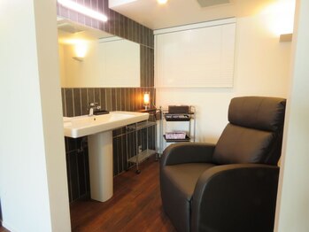 サロンドカモン(salon de 華門)/