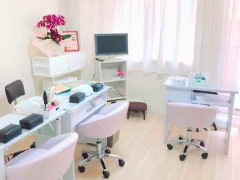 カスミネイル(Kasumi Nail)/店内