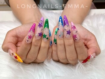 ロングネイルズ エマ(LongNails-Emma)/アクリル持ち込みゴージャス　