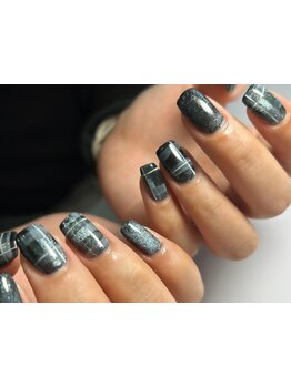 手描きアートが得意なサロン