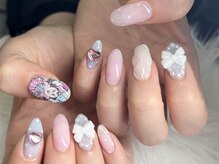 イルネイル バイ ルアナ(001..Nail by Luana.)