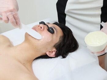 アールビューティー(R Beauty)の写真/メンズ脱毛デビュー応援★ヒゲも全身もお得な初回クーポンあり♪自己処理の手間を減らして清潔感UP◎