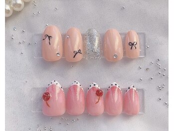 ネイルライフ サンクレア池下店(NailLife)の写真/季節のデザインで指先に彩りを。池下・今池エリアで幅広いお客様のニーズにこたえるサロンが登場◎