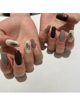 ヴィヴィアンビューティ ネイルアンドアイ Viviean Beauty Nail & Eye/持ち込みデザイン