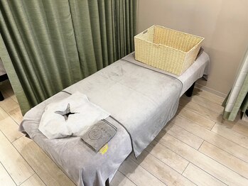 康福整骨院/施術ベッド