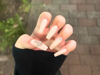 ラウンジ 町田店(RounGe)/【スカルプ】ヌーディーベージュ