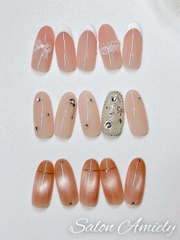 サロン アミリー(Salon Amiely)の写真/【初回限定クーポン配信中】指先を何度も見て、見る度に嬉しくなる◎手元を彩るとっておきのネイルを♪**