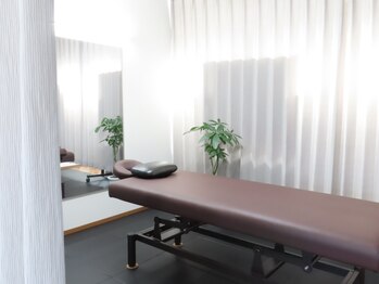 アジャスト 野々市店(ad+just)の写真/野々市御経塚にNEWOPEN！整体×ボディメイクサロンでカラダ革命。億劫な運動もプロと楽しくボディメイク！