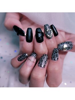 ブーネイル(boooo nail)/レオパード柄♪