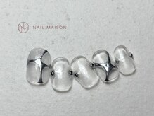 ネイルメゾン 梅田(NAIL MAISON)/メタリックスタッズ