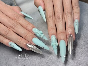 ミーディア(Medea)の写真/【スカルプ10本デザイン込◆¥16000～】スカルプならではのちゅるんと感、奥行きが楽しめるデザインも◎