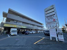 ボーイズ 高丘店(BOYZ)の雰囲気（無料駐車場あり！店舗前の空き駐車場をご利用ください♪）