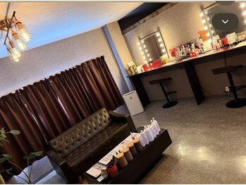 サロン ハリー(SALON HARRY)の写真/都度払で始める肌育トリートメント自分ペースの美肌ケア♪