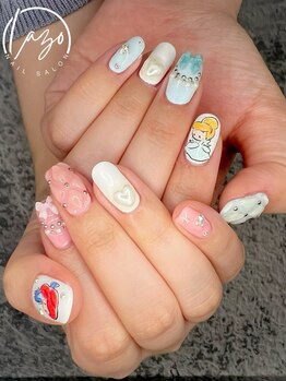 キャラクターネイル。