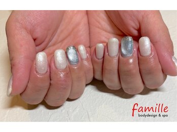 ファミーユ 清田通り店(famille)/差し色~