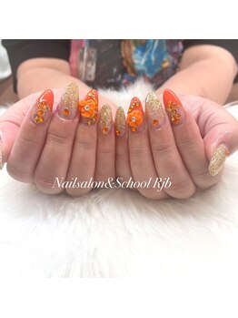 夏オレンジネイル