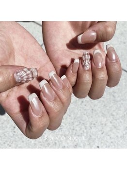 ロミー(Rommy)/貝殻ネイル