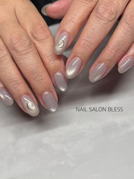 ブレス(BLESS)/マグネット×月