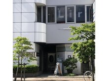 ブラン 岡山店(Blanc)の雰囲気（表町のピザパティオさんとうどんたぬきさんの間のビルの3Fです）