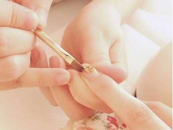 ラグジュアリーネイルズ アカバネ(Luxury Nails Akabane)の写真/大切なお爪・手だから。ワンランク上の上質サロンで潤い溢れる手先に。【自爪育成・美肌ケアコース¥4200】