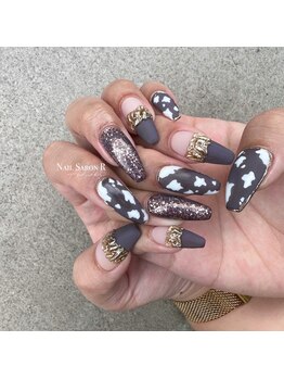 ネイルサロン R/スタイリングコース