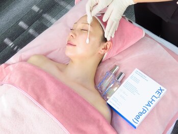 Cスキンケアクリニック 麻布店の写真/話題沸騰！ララピールの進化版≪セラピール！≫超敏感肌もOK！刺激なしの角質除去で美白＆水光感ある肌に◎