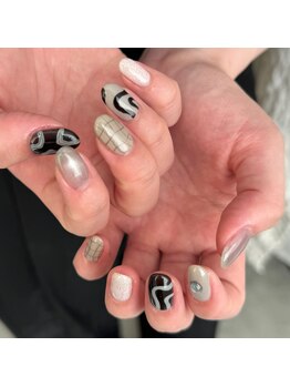 アイラ(ayla)/シンプル一癖