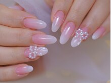 幻之花ネイル/ベビーブーマー　花びらネイル