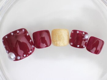 ネイルサロン あかねいろ/秋冬 パール フットネイル