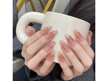 クイーンズビューティーサロン 歌舞伎町店(Queen's beauty salon)/チップアートやり放題&つけ放題