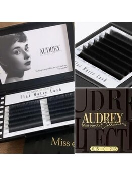 ゼン(Zen)/オードリフラットマットラッシュ