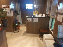 アジアンリラクゼーション ヴィラ 一宮緑店(asian relaxation villa)の雰囲気（店舗受付です。スタッフはいつも笑顔でお迎えいたします♪）