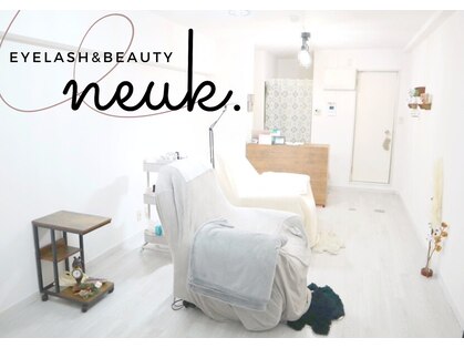 ヌーク(neuk.)の写真