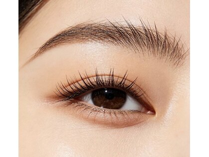 アキアイラッシュ(AKI.EyeLash)の写真