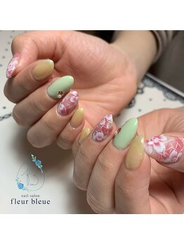 フルール ブルー(fleur bleue)/6500円より 春フラワーネイル
