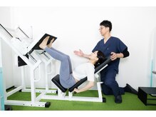 KMS西宮鍼灸整骨院/腰痛や前屈の改善に最適◎