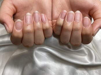 ニコ(niko.)の写真/爪の凹凸や形が気になる・自爪が弱い等お悩みの方へ◎ネイルNGな方もOKな自爪風ネイルで美しく育成