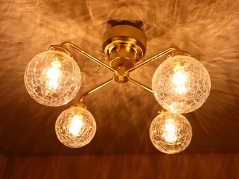 ケア(Care)/指の先まで徹底リンパ流し