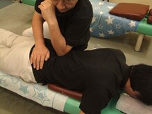 東洋整体/腰のマッサージ