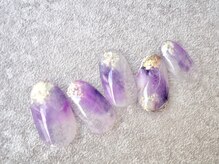 カトルナフ(quatre fois neuf)/水彩アートのニュアンスネイル