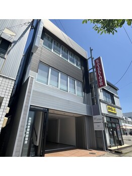 ホワイトニングショップ 横手店/建物