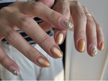 ネイルサロン レア(lea)の写真/旬のトレンドをばっちり押さえたデザインを定額で☆デザインに悩んでしまう方必見♪