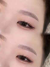 アテプラス(ate+)/眉スタイリング