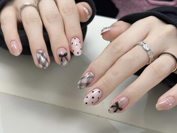 ビューティー ケフ 池袋店(Beauty Kaif)の写真/≪池袋駅≫お爪を綺麗に魅せたい方に!人と被らないオシャレ華やかデザインが豊富♪持ち込みもデザインも◎