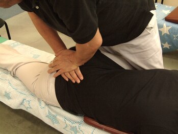 東洋整体/仙骨ストレッチ