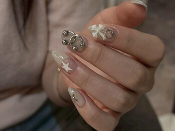 Meiko限定Y2Kピアスネイル