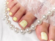 ジョアアンジェ 京橋店(joieange)/フット チェックネイル イエロー
