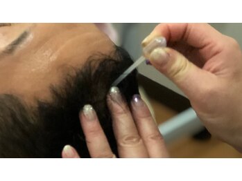 フェイシャル専門サロン サロン ド ウイッシュ/丸亀【頭髪促進】エアバリ頭髪